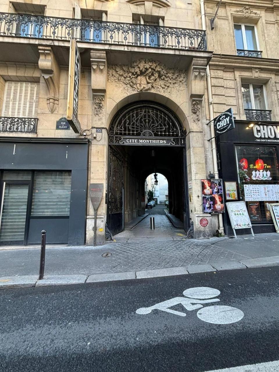 Monthiers * Parigi